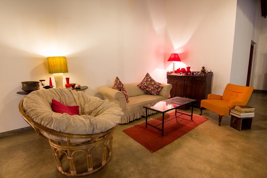 The Kandyan Manor By Bhathiya & Suzy Luaran gambar