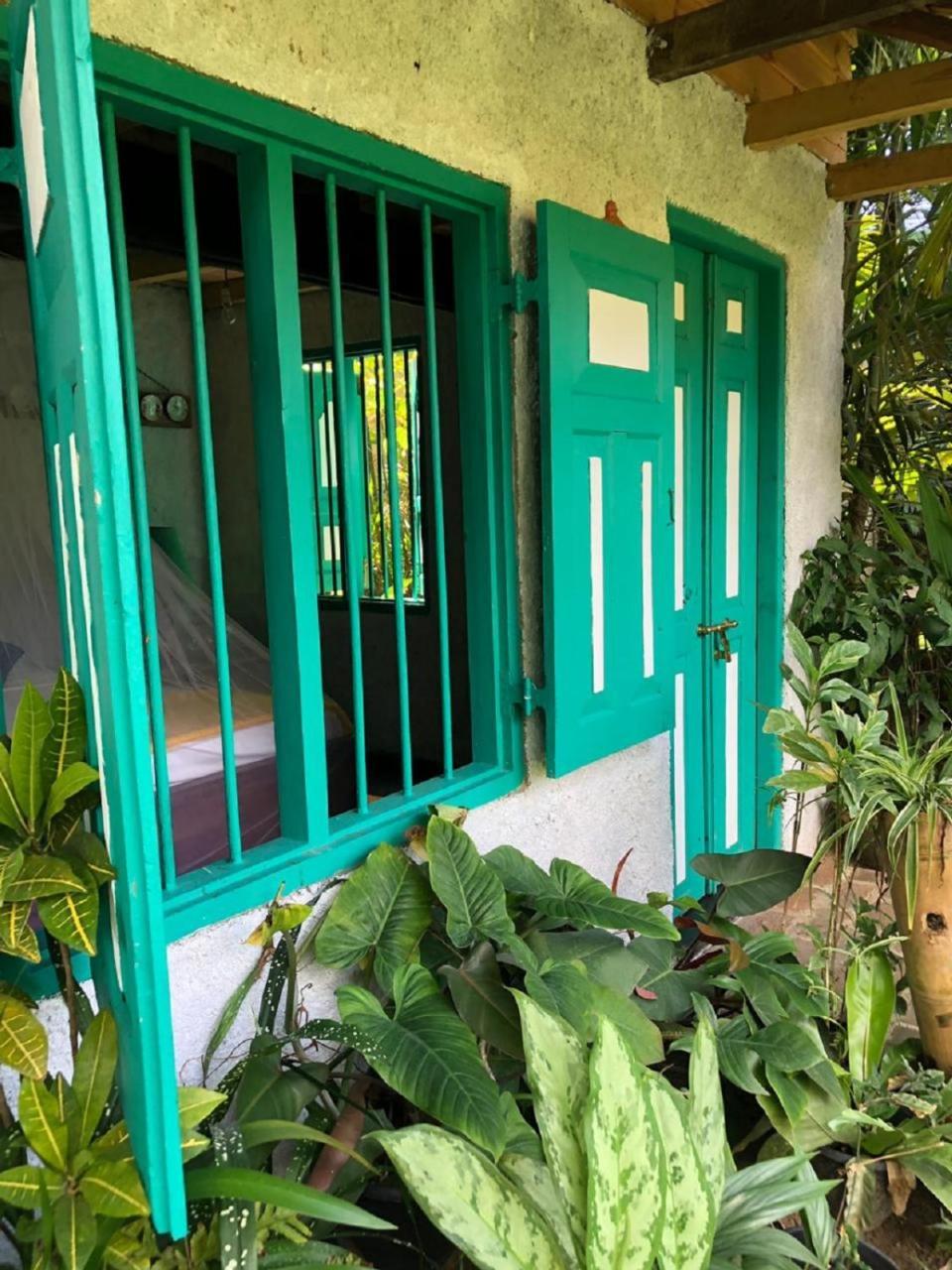 The Kandyan Manor By Bhathiya & Suzy Luaran gambar