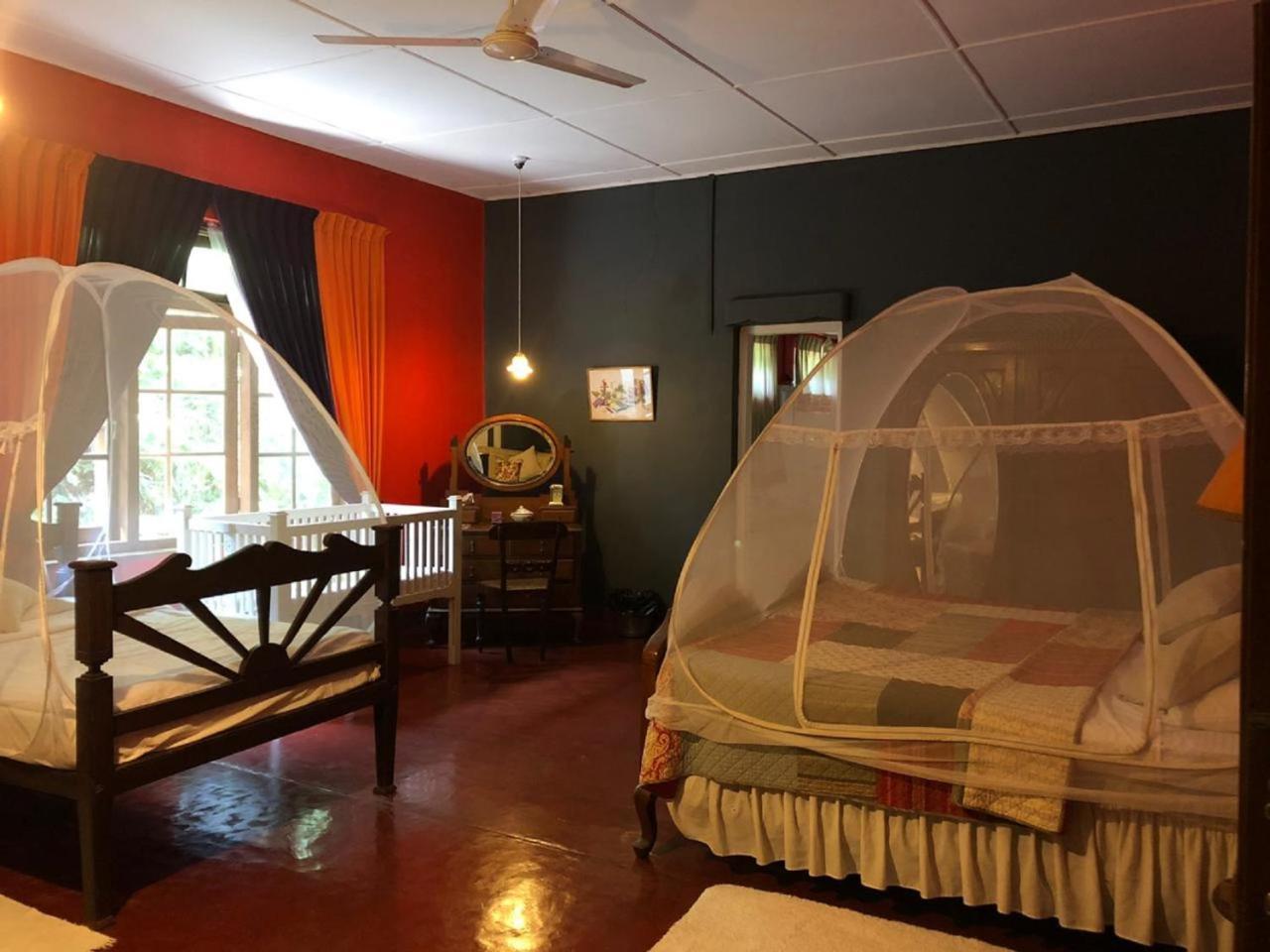 The Kandyan Manor By Bhathiya & Suzy Luaran gambar